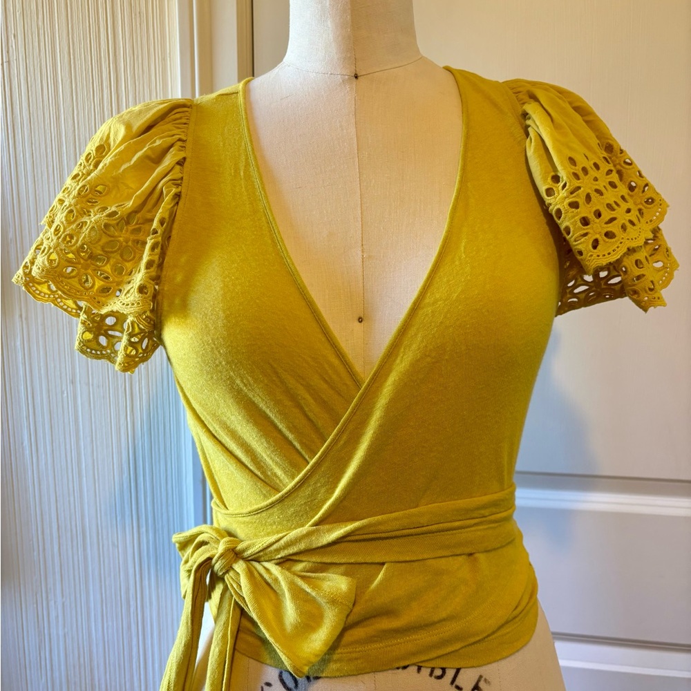 BCBGMaxAzria Yellow Puff Sleeve Wrap Crop Top